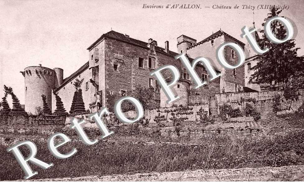 Chateau de Thizy (13e s)