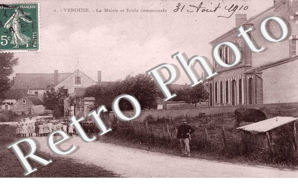 La Mairie et l'Ecole Communale