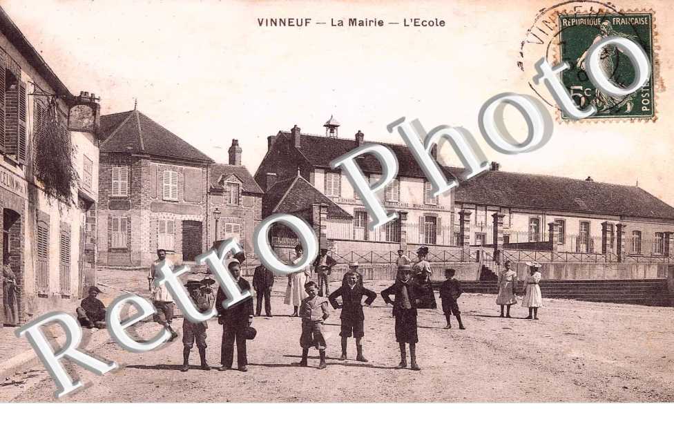 La mairie et l'ecole