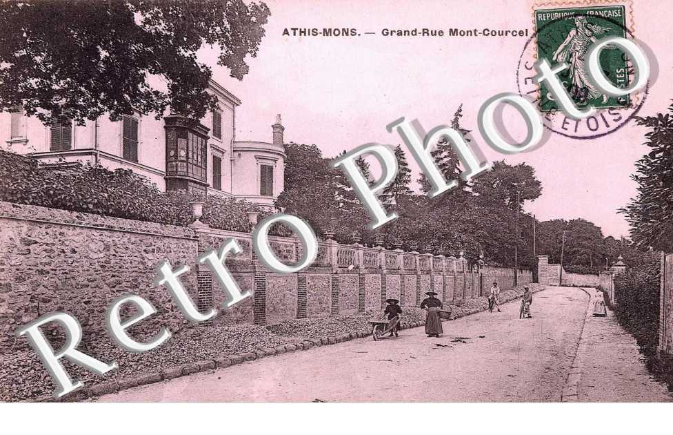 Grand Rue Mont Courcel