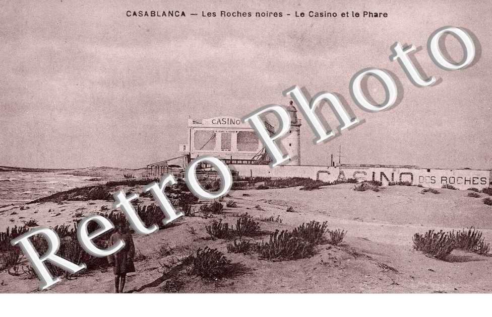 Roches Noires le casino et le phare