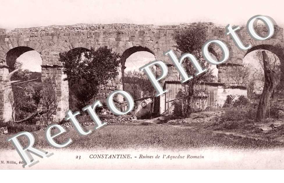 Ruines de l'Aqueduc Romain