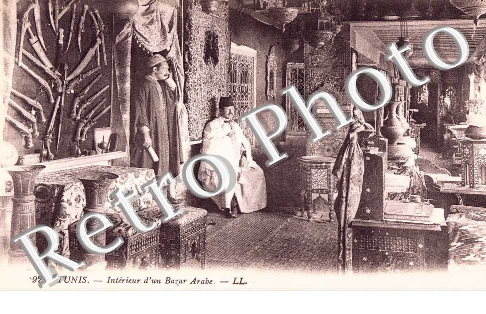 Interieur d'un bazar arabe