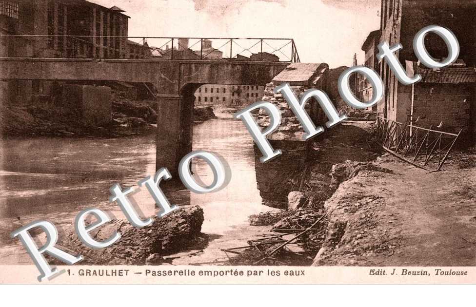 Passerelle emportee par les eaux