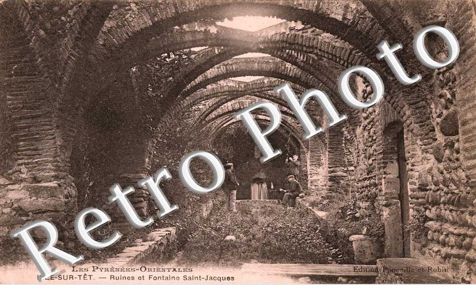 ruines et fontaine Saint Jacques