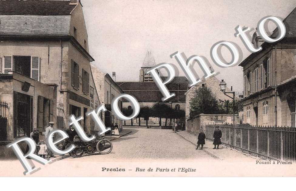 RUE DE PARIS ET L'EGLISE