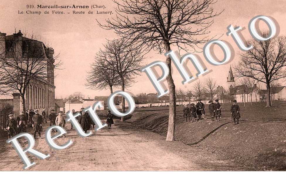 le champ de foire, route de Lunery