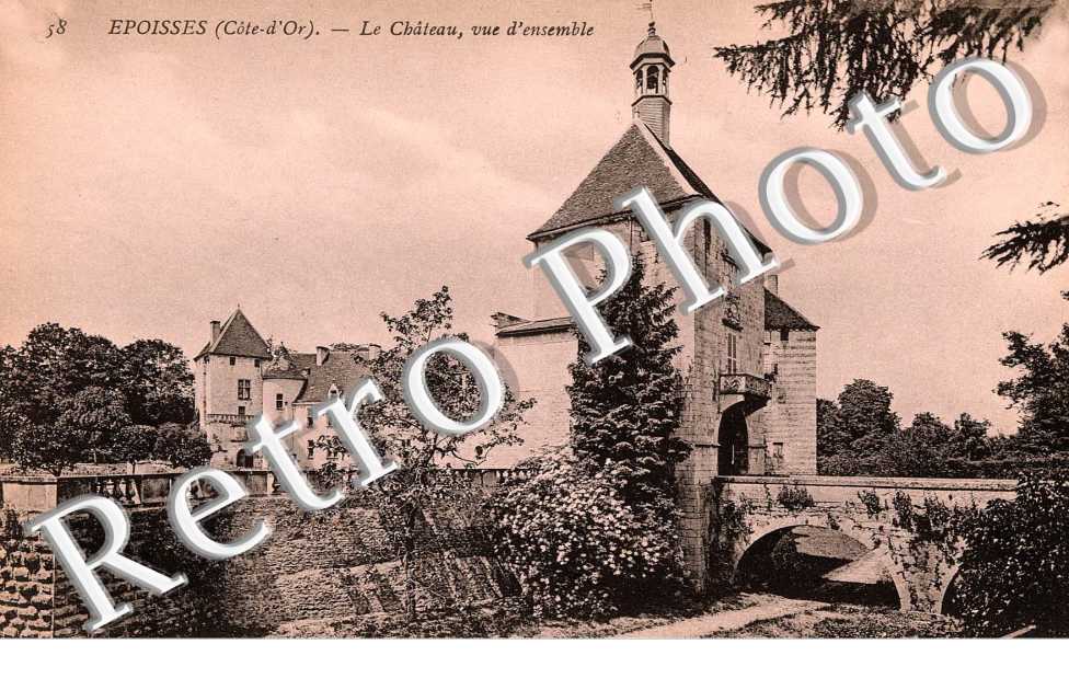 Le Château - Vue d'Ensemble