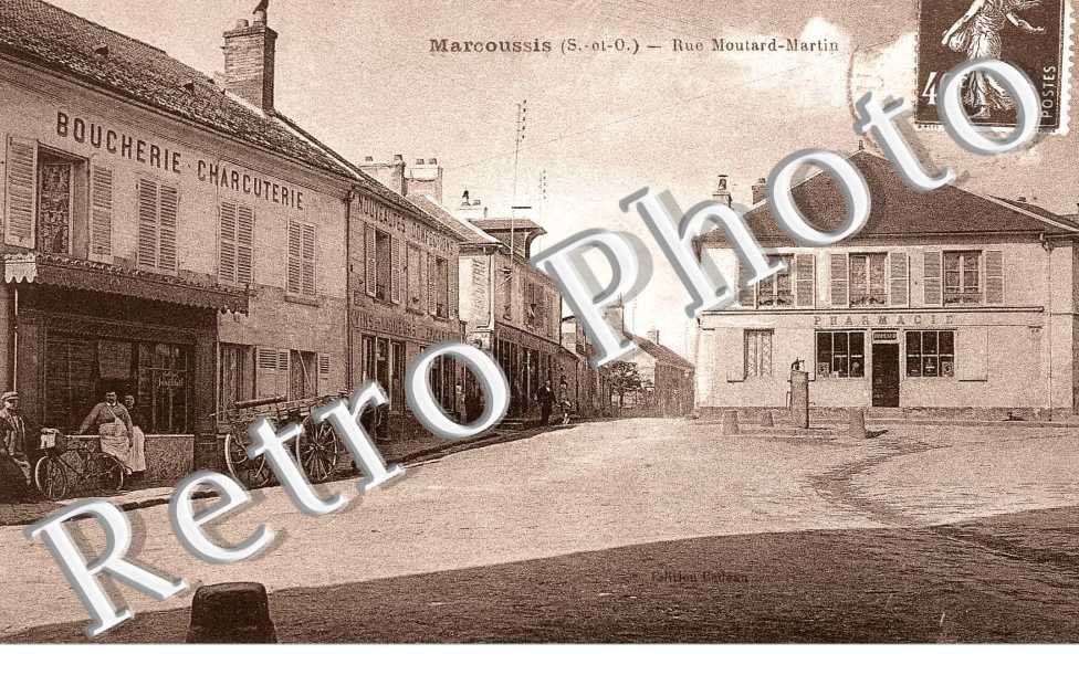 Rue Moutard-Martin