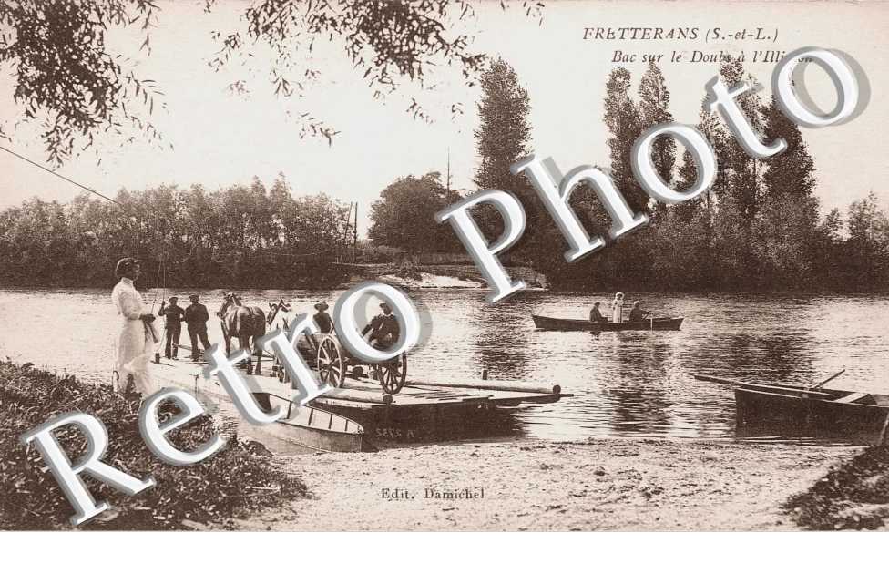 Bac sur le Doubs à L'Iliaton