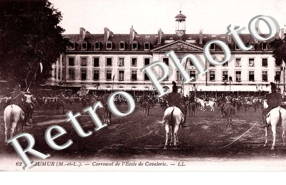 carrousel de l'ecole de cavalerie