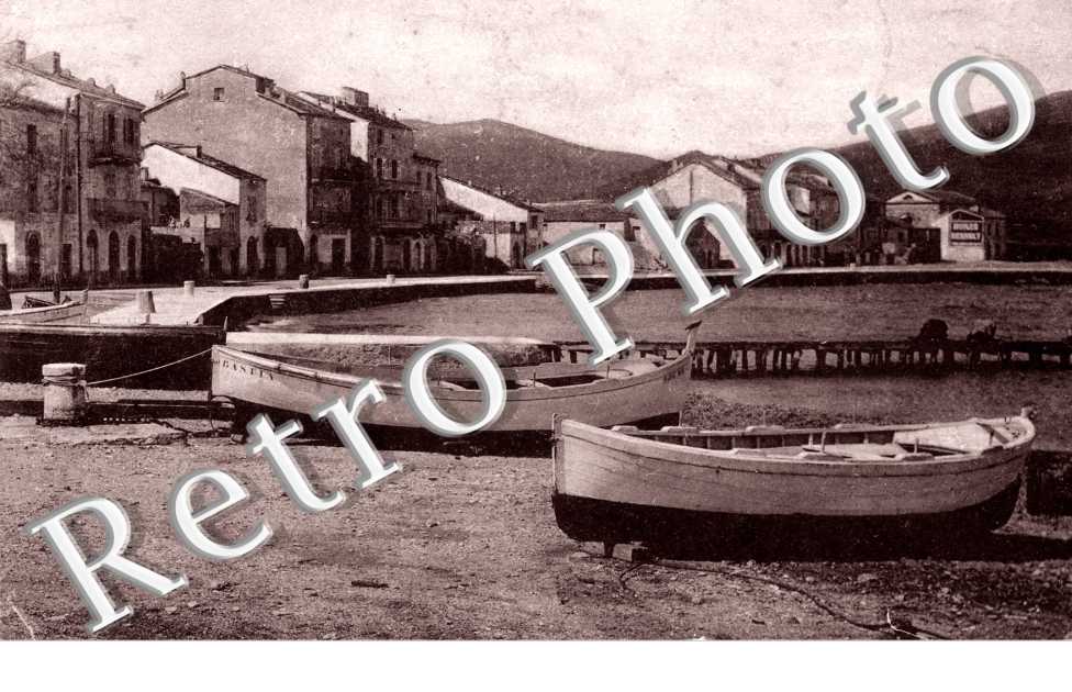 canots au repos