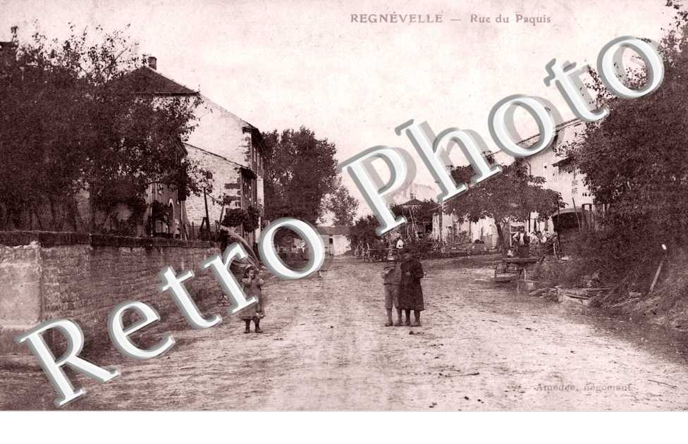 Rue du Paquis