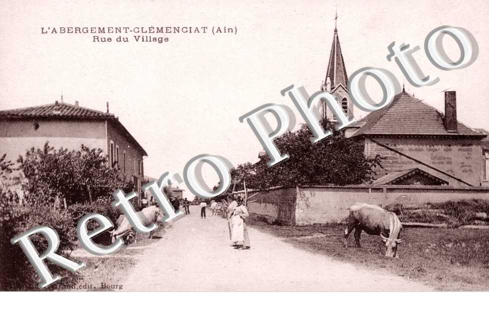 rue du VILLAGE