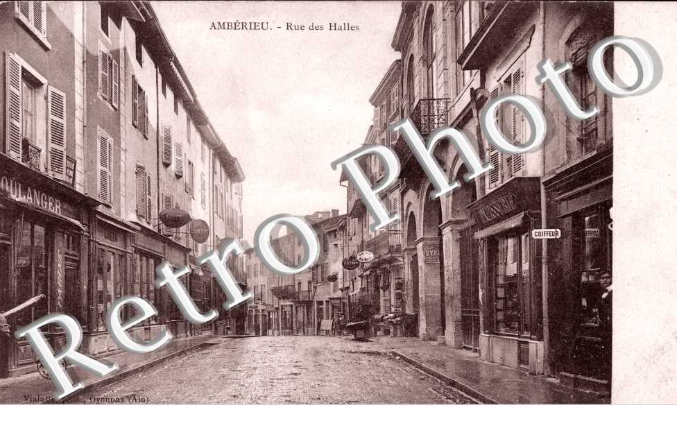 RUE DES HALLES