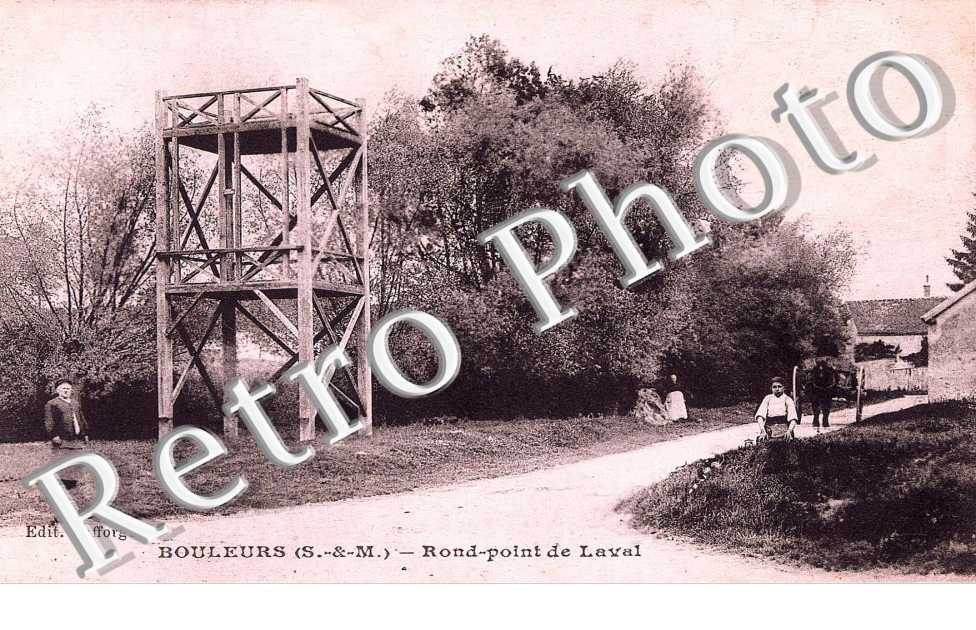 Rond Point de Laval