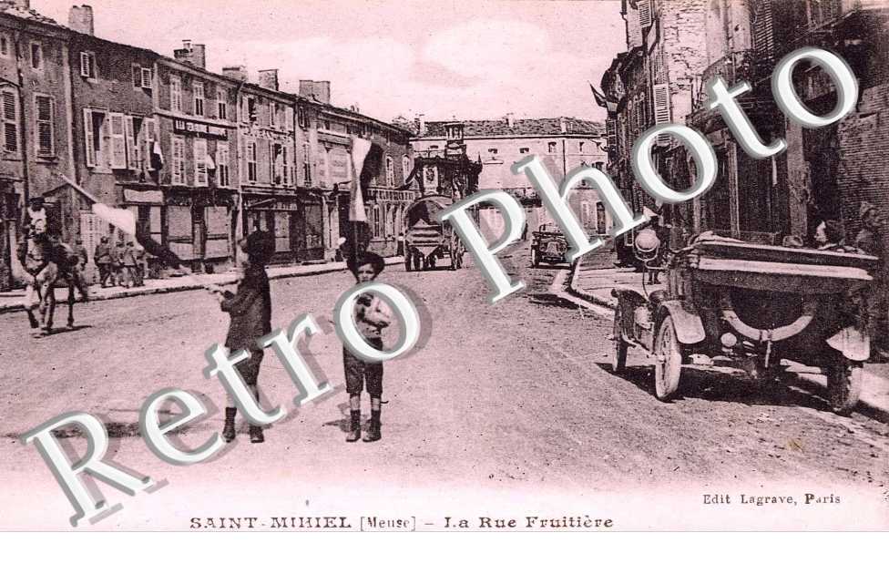 La Rue Fruitiere