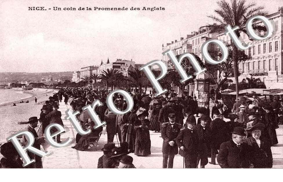 UN COIN DE LA PROMENADE DES ANGLAIS