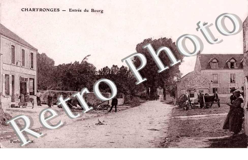 ENTREE DU BOURG