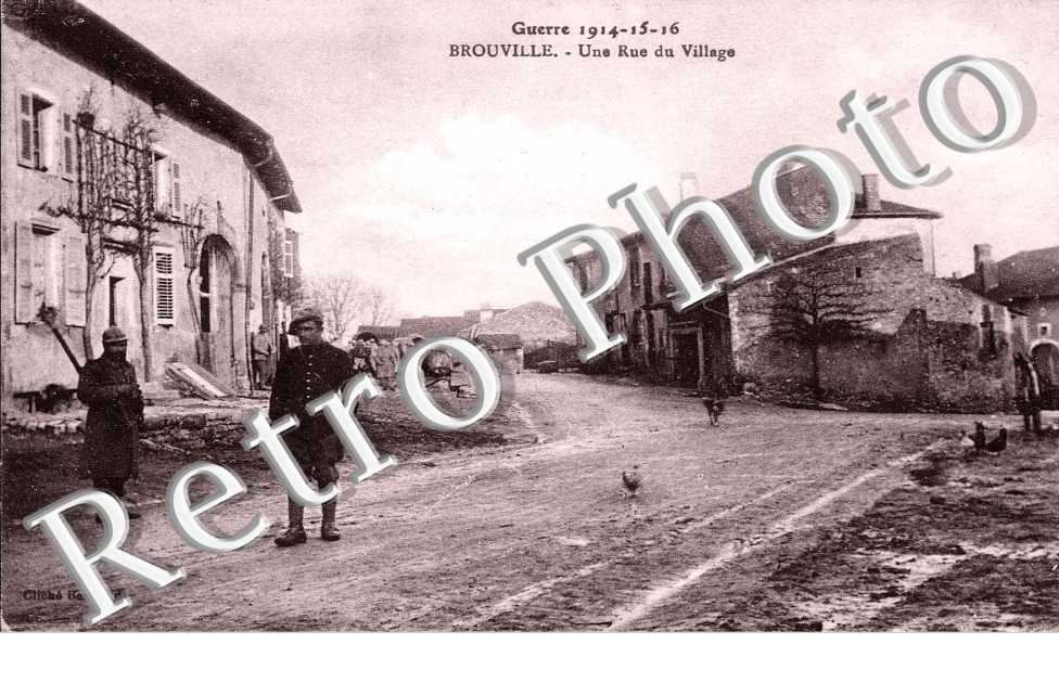 Une rue du village