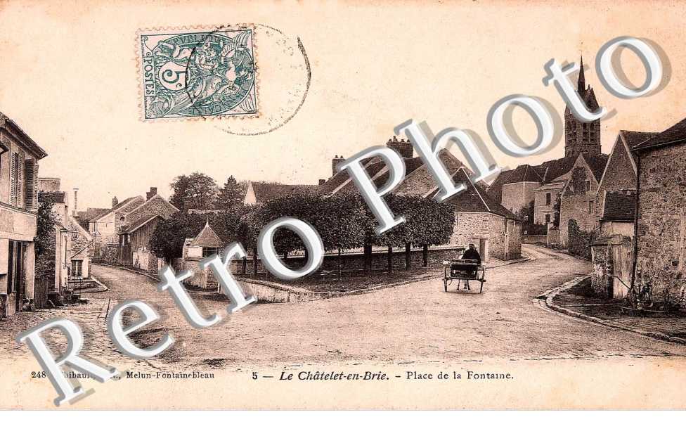Place de la Fontaine