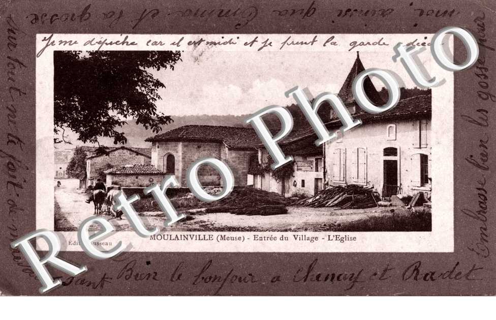 L'eglise - entree du village