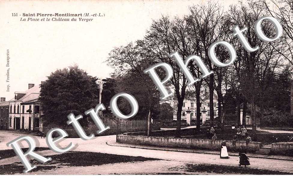 La place et le chateau du Verger
