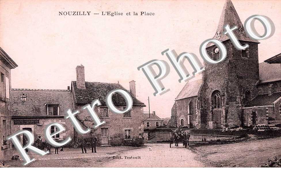 L'eglise et la place
