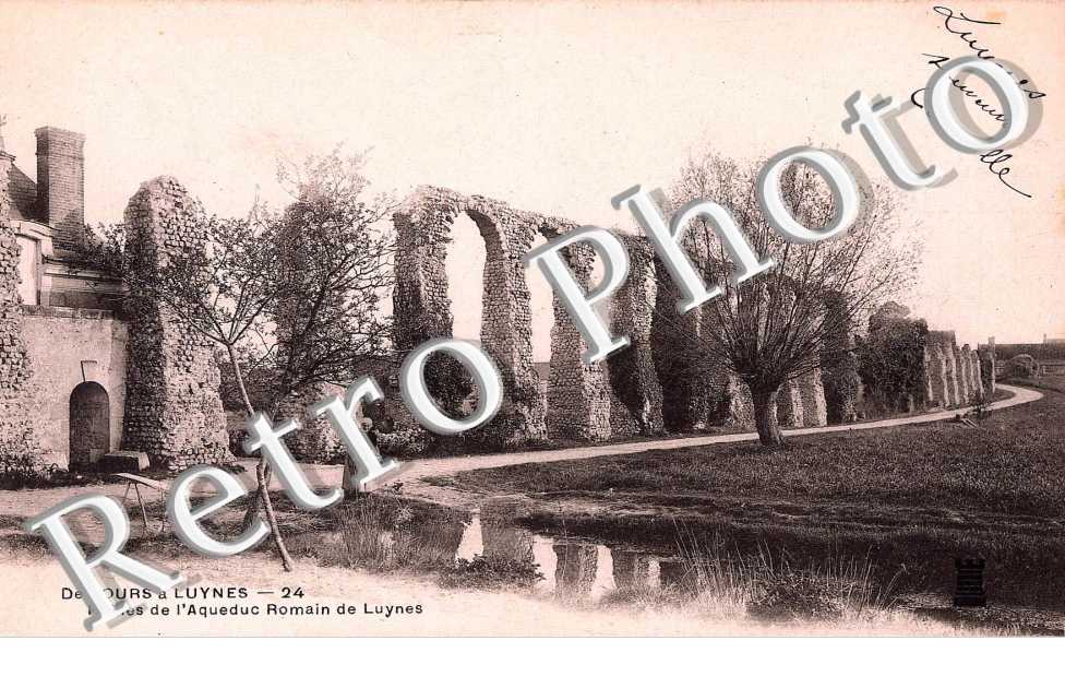 ruines de l'acqueduc romain de luynes