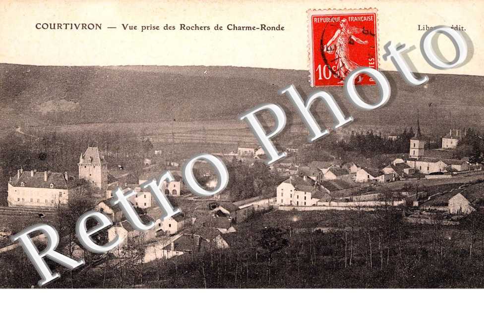 vue prise des Rochers de Charme Ronde