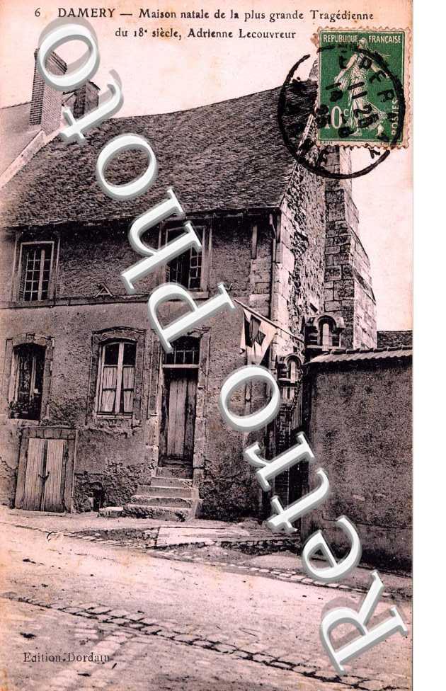 Maison natale de la tragedienne Adrienne Lecouvreur