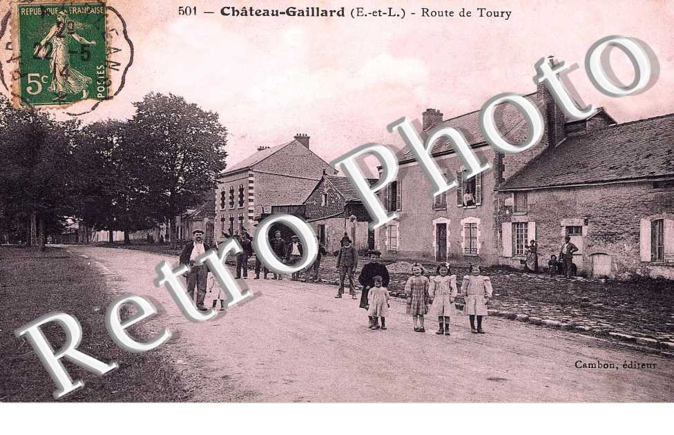 Chateau-Gaillard, route de Toury