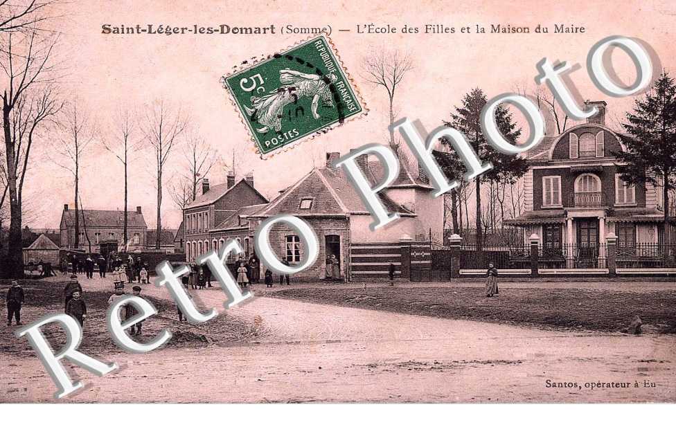 l'ecole des filles et la maison du maire
