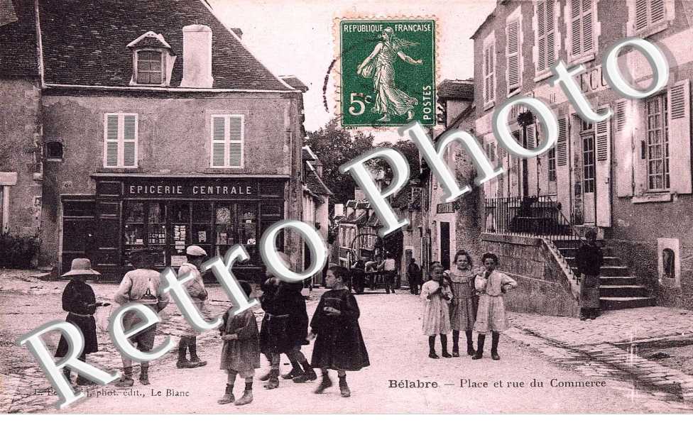 place et rue du Commerce