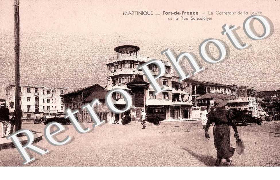 LE CARREFOUR DE LA LEVEE