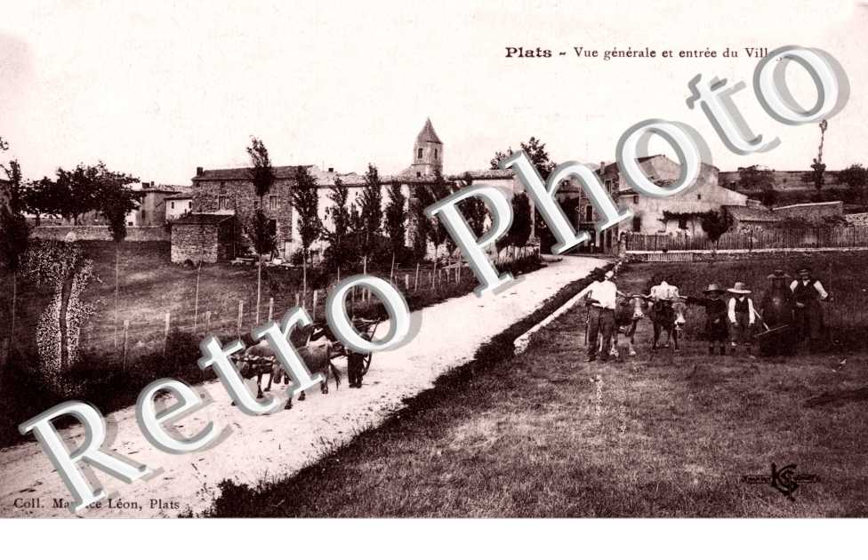 Vue generale et entree du village