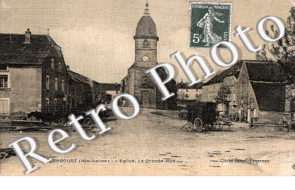 Eglise et grande rue