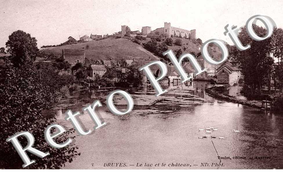 Rivière et Château