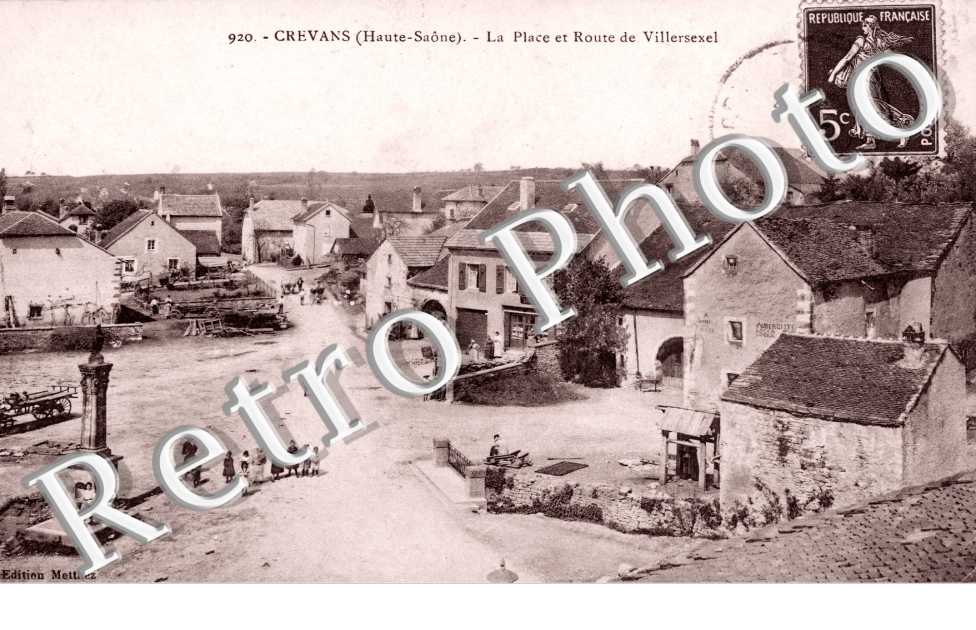 la place et route de Villersexel
