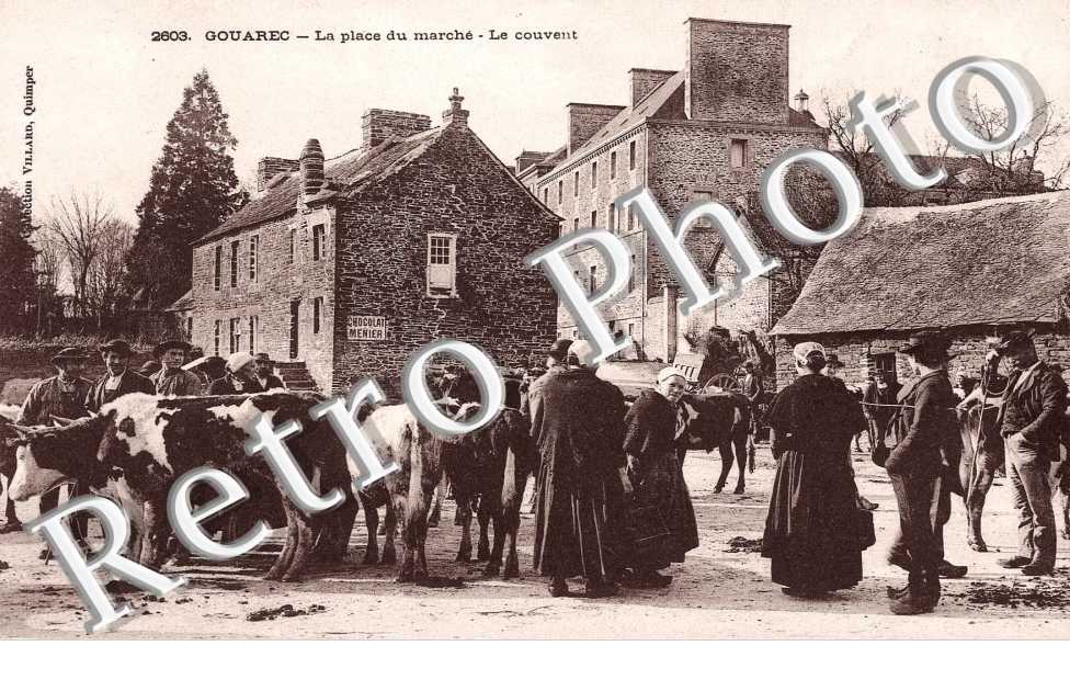 La Place du Marche, le Couvent