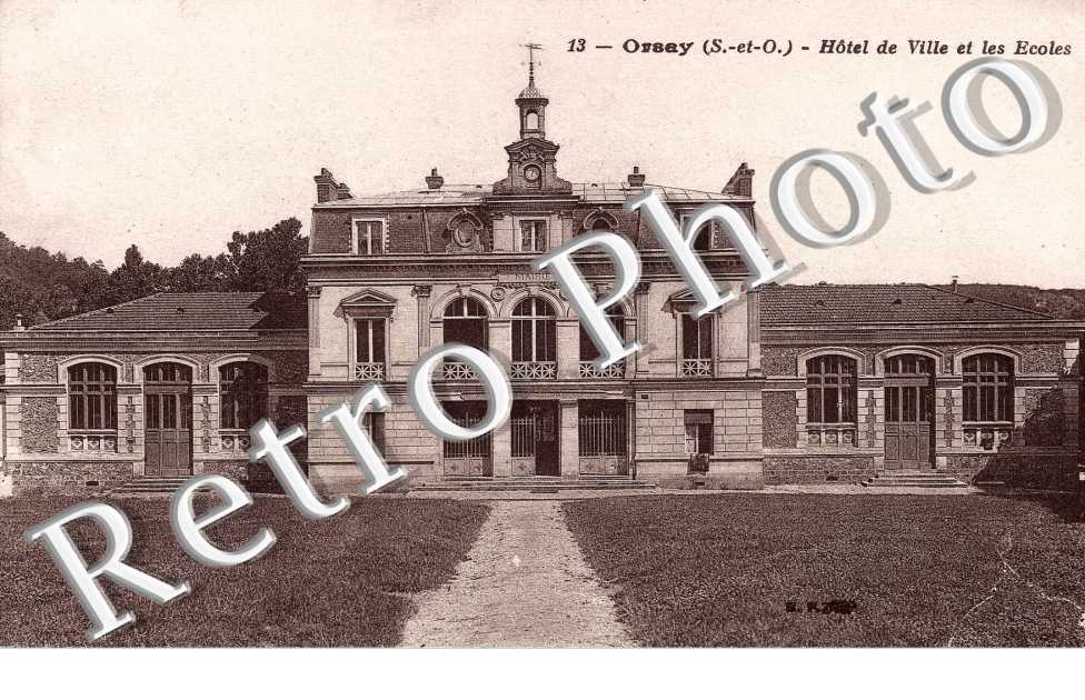 HOTEL DE VILLE