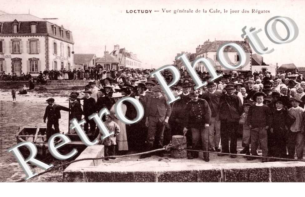 vue generale de la cale, le jour des regates