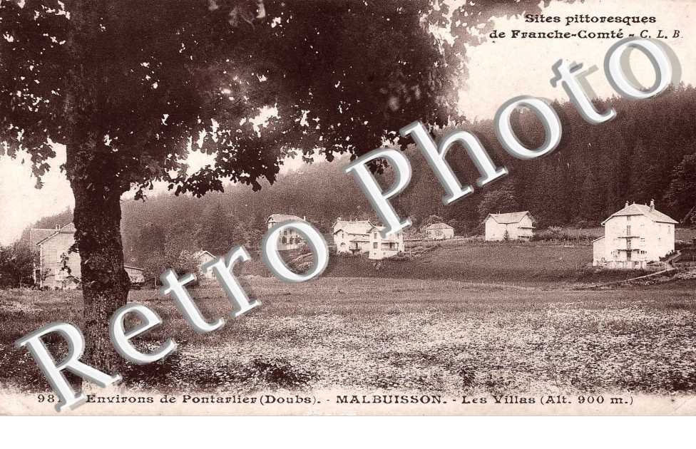 LES VILLAS (ALT 900M)