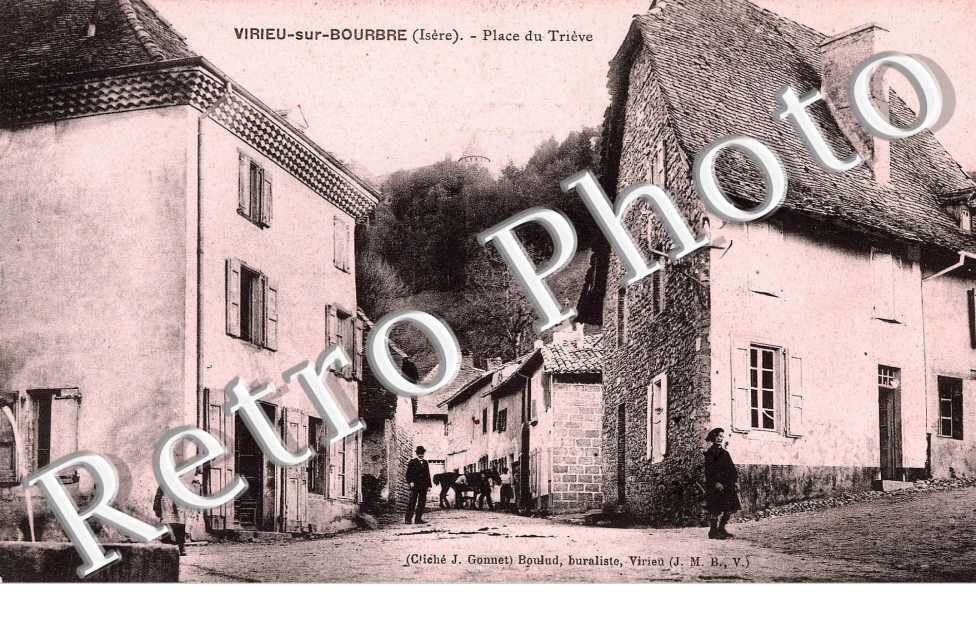 PLACE DU TRIEVE