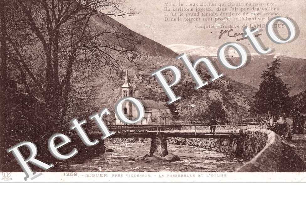 la passerelle et l'eglise
