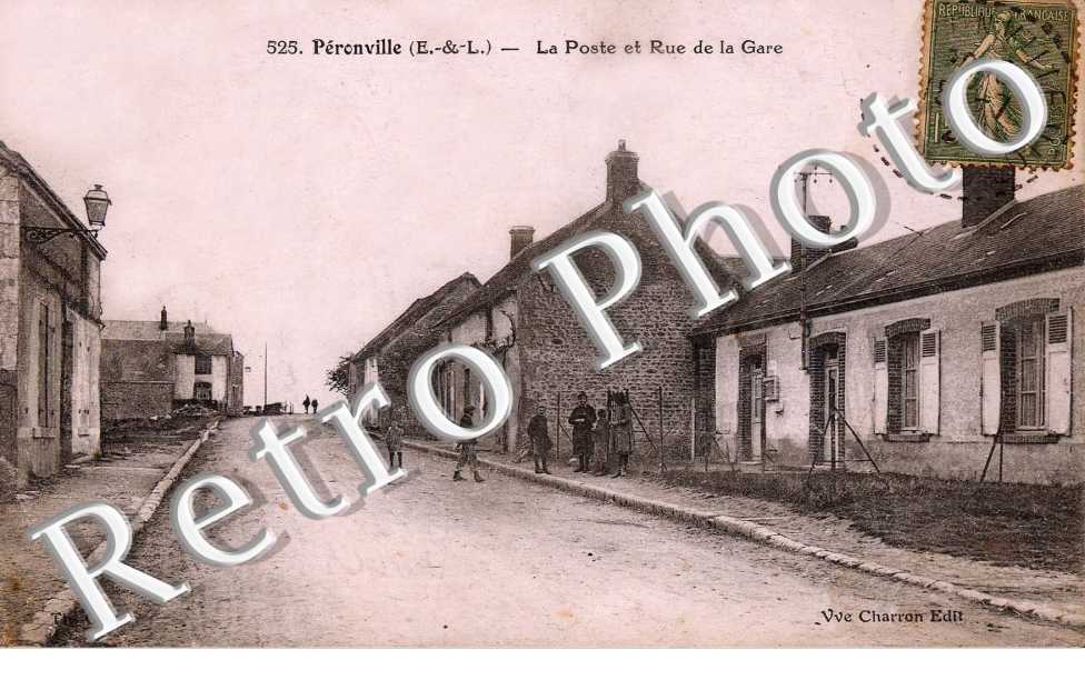 La poste et rue de la gare