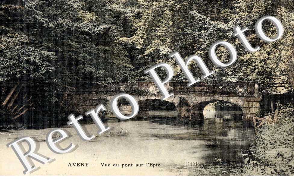 Vue du pont sur l'Epte  - Aveny