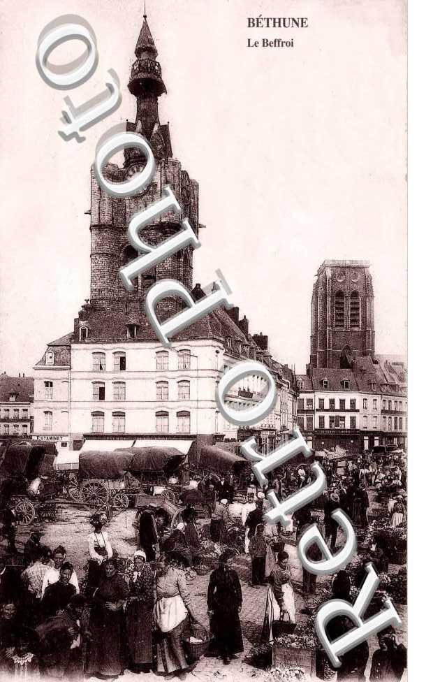 le beffroi et la tour de l'eglise