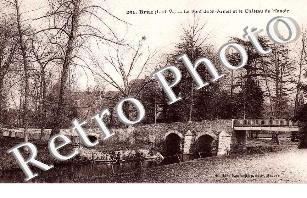 Le Pont de St Armel et le Chateau du Manoir