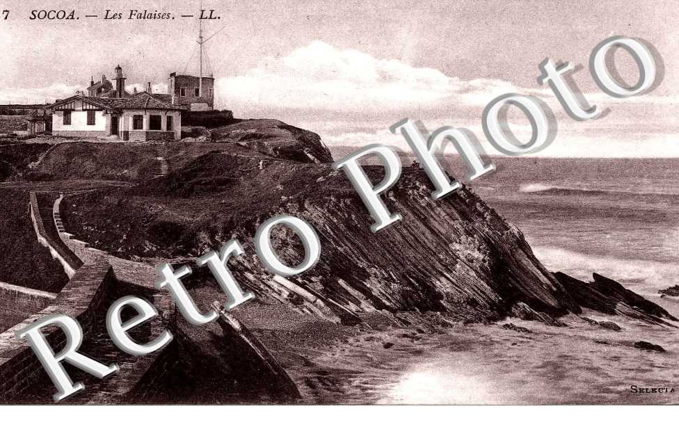 Les Falaises